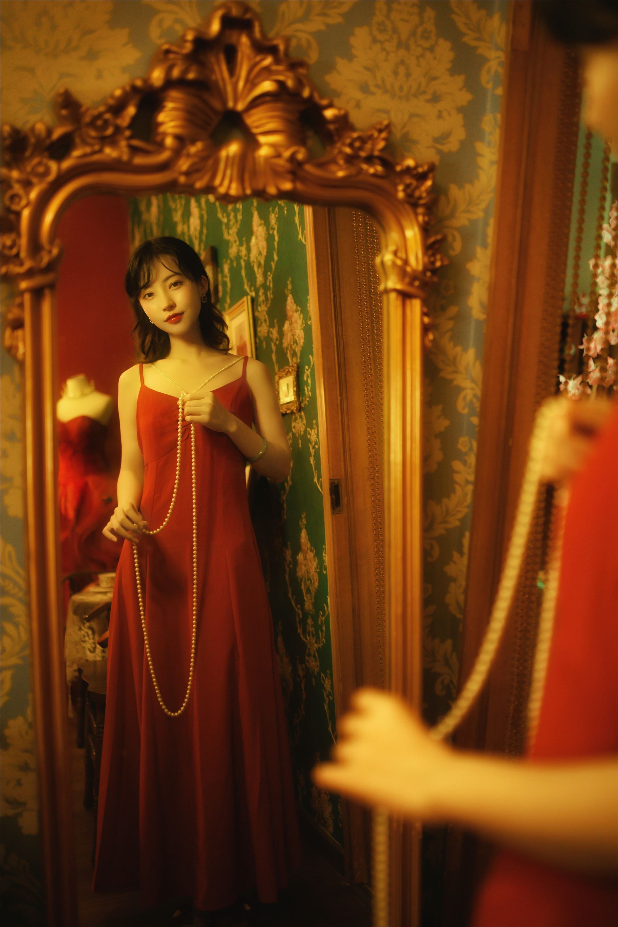 YITUYU艺图语 2021.09.01 夜莺与玫瑰 兰因